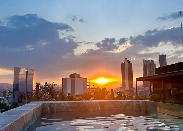 Apartment Roma Norte, Pool, Gym, Rooftop, Coworking, Balcony & Parking Mexico City
